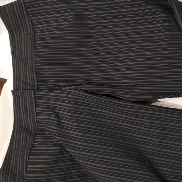 Guess Collections Black with Gray Pinstripe Wide Leg Pants Size 12 - Picture 3 of 9